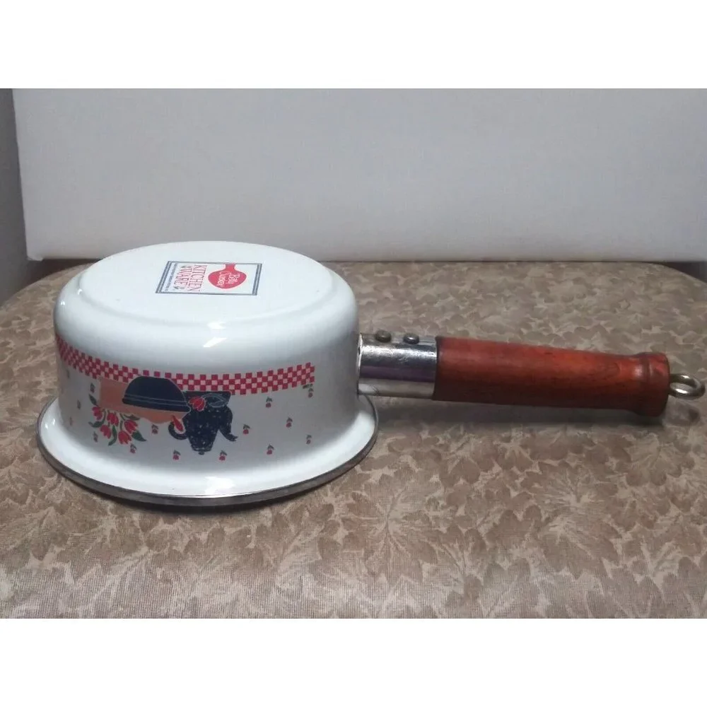 Vintage betty Crocker Enamel Sauce pan white printed 1 qt wood handle HTF RARE
